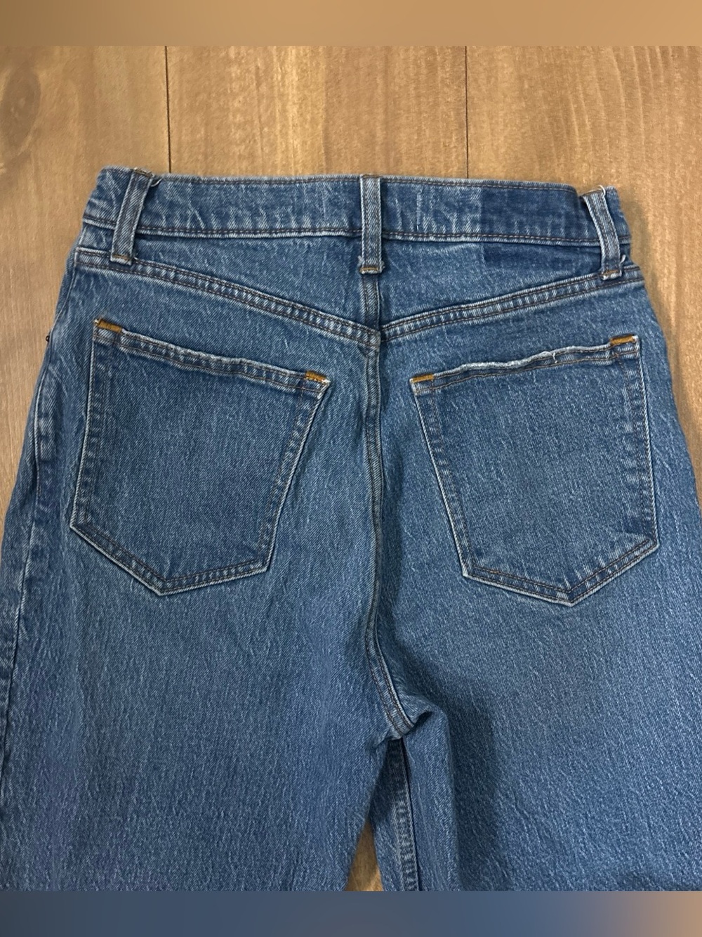 Abercrombie & Fitch 90s Straight Ultra High Rise Jeans - Picture 2 of 3